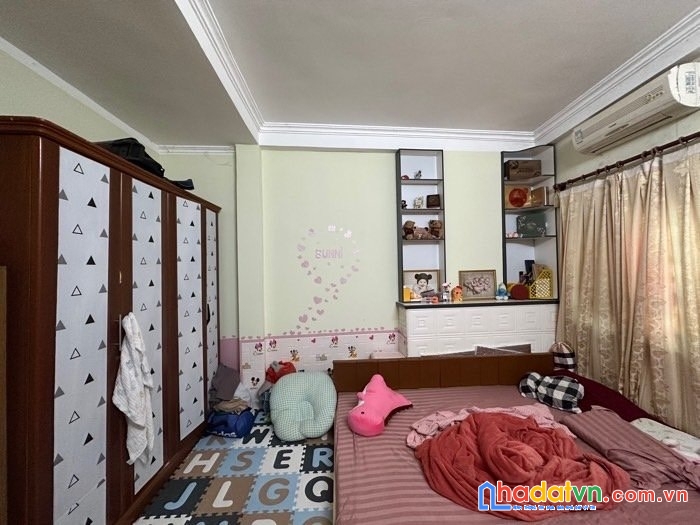 2.5 tỷ - tây hồ- sổ đỏ riêng - nhà 3 tầng 31m ở ngay- thoáng trước sau ô cửa thoáng mát.  