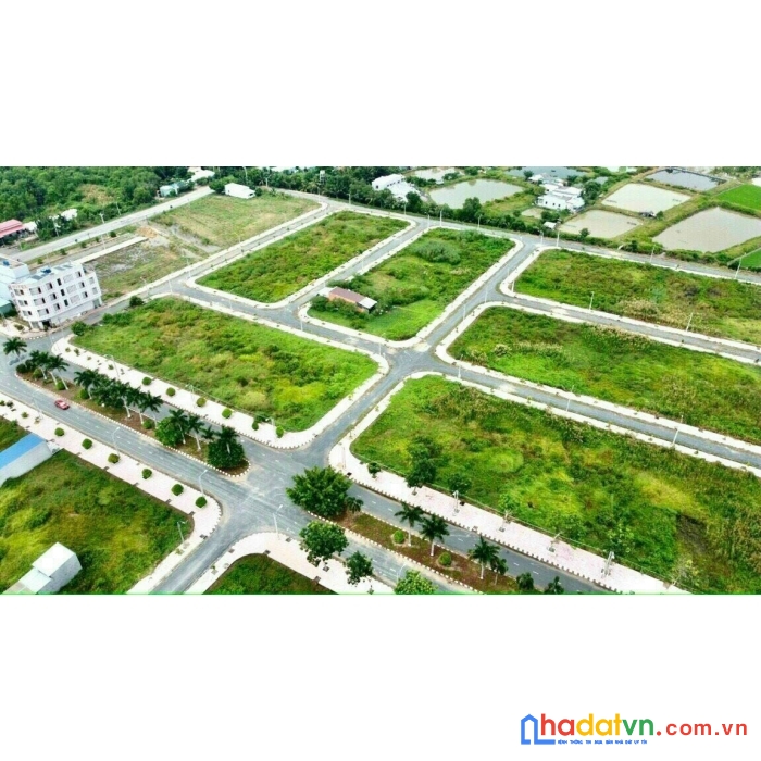 Bán nhanh lô thổ cư 100m2 ngay trung tâm thị trấn