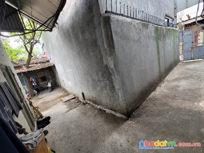  tây hồ - mảnh đất 100m phố hồng hà – cạnh thanh niên, trúc bạch- ô tô đỗ cổng – 3.45 tỷ 