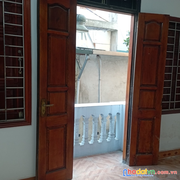Bán nhà chính chủ ở vĩnh hưng, ngõ rộng 3m, thoáng, sđcc