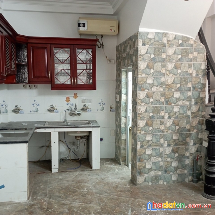 Bán nhà chính chủ ở vĩnh hưng, ngõ rộng 3m, thoáng, sđcc