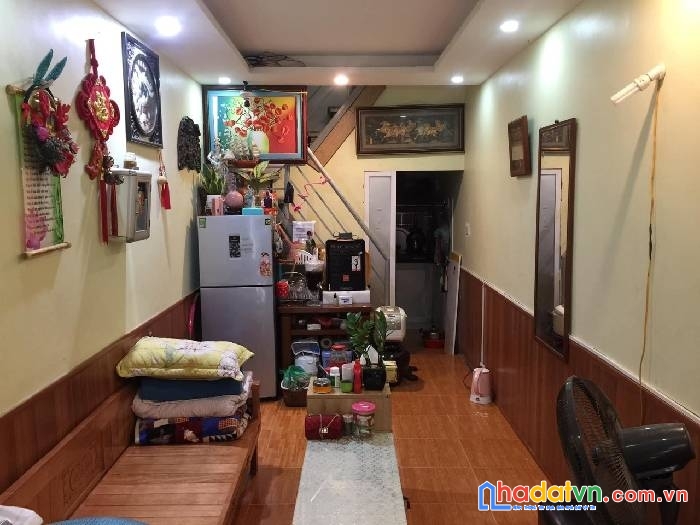 Tây hồ- phố tứ liên – ngõ ô tô - nhà 2 tầng 30m ở ngay- 1.2 tỷ.  