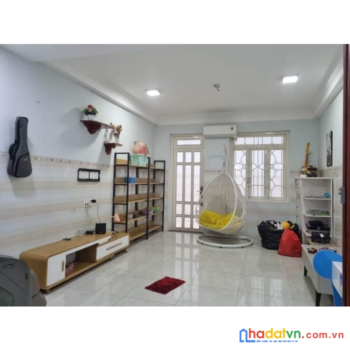 Nhà mặt tiền phan huy ích quận tân bình 110m2, 4 tầng giá chỉ 90 triệu 1m2