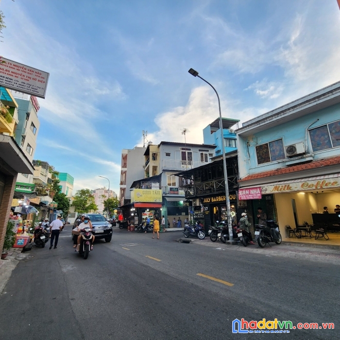 Bán gấp nhà mặt tiền đường trần đình xu, p.cầu kho, quận 1
