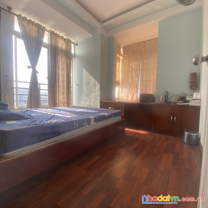 Bán gấp căn hộ cao cấp thuận việt, lý thường kiệt, p15, quận 11