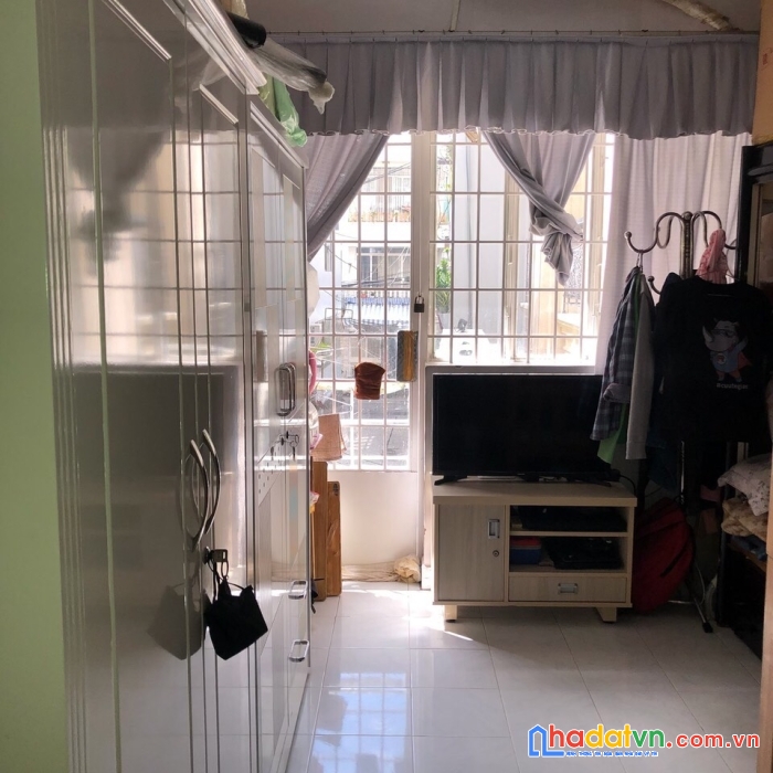 Bán gấp nhà hxh trần hưng đạo, p. cầu kho, quận 1