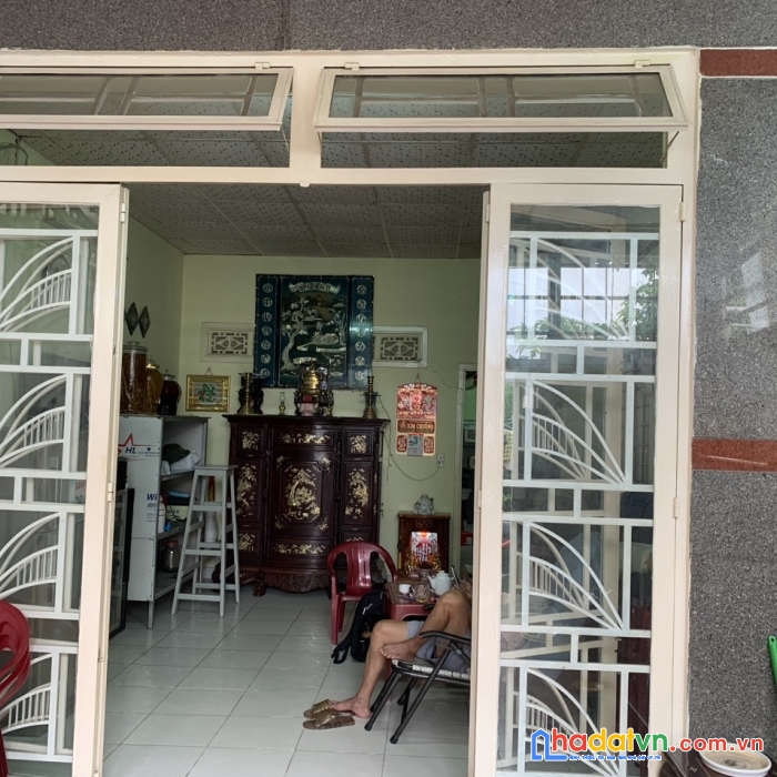 Bán nhà dương bá trạc, 96m2, 4m x 23m, hxh, tiện xây chdv