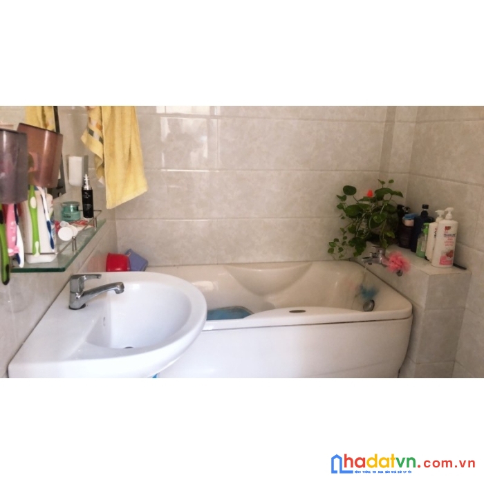 Bán nhà tăng nhơn phú a quận 9, hẻm ô tô, 102 m2, đẹp như biệt thự, chỉ 6 tỷ