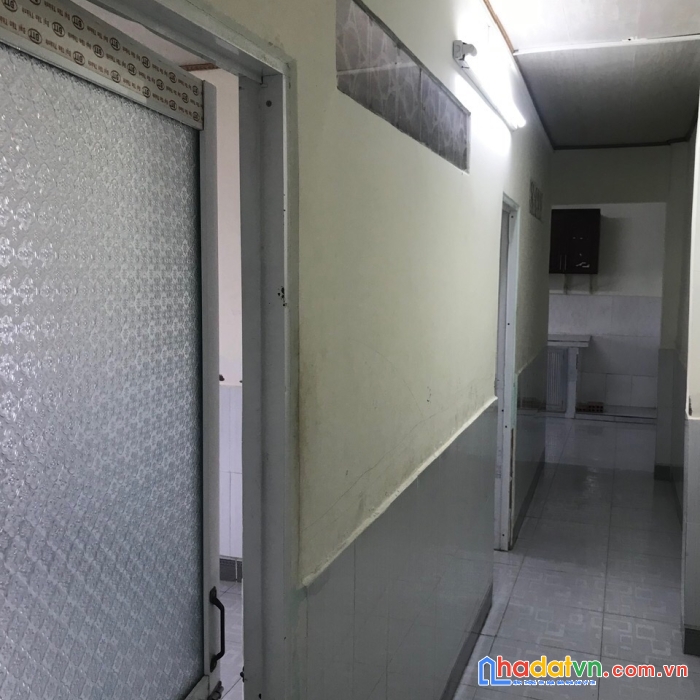 Chính chủ cho thuê nhà hẻm sắt phường 28 bình thạnh. giá 5.5 triệu/tháng.