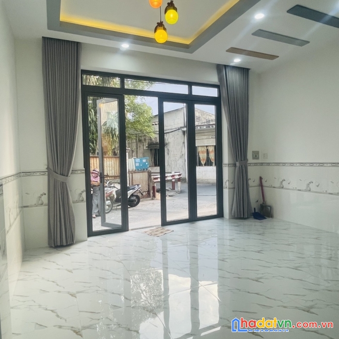 Nhà 2 tầng lung linh, 51m2, đường ô tô đỗ cửa, tân chánh hiệp 34, giáp gò vấp giá 3.5 tỷ.