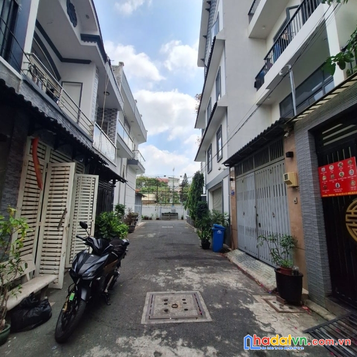 Nhà hxh- ngay phạm văn đồng- hiệp bình chánh- 65m2- giá chỉ 5.x tỷ