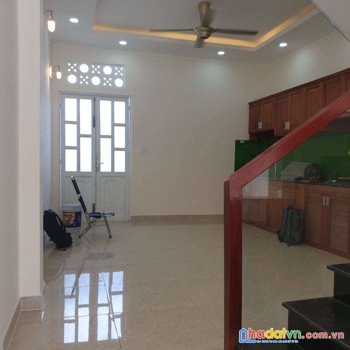 Nhà hxh ngay gigamall bình triệu chỉ 3,2 tỷ, shr, sổ sạch ko quy hoạch