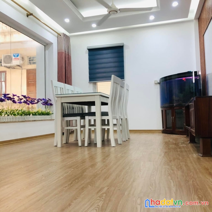 Bán nhà phố minh khai, hai bà trưng 45m, 5 tầng. giá: 6 tỷ