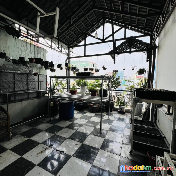 Nhà đẹp - hxh - phạm văn đồng - 70m2- 3 tầng - giá 5.x tỷ
