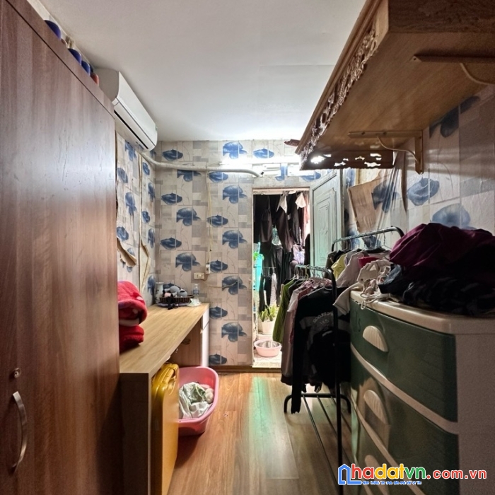 Siêu phẩm ba đình- 4 tầng 2 ngủ- gần ô tô – sổ đỏ vuông-1.65 tỷ 