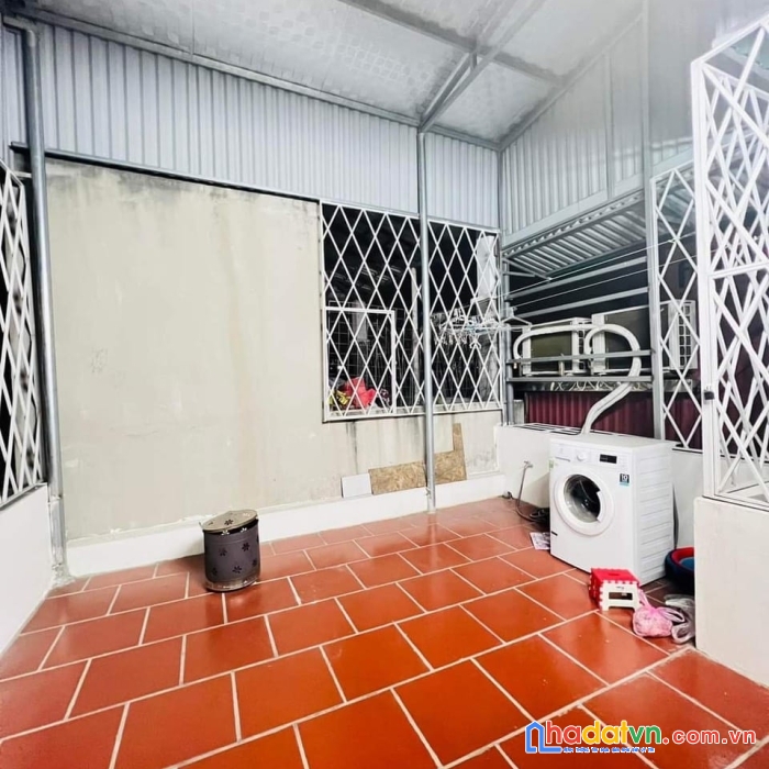 Bán nhà phố thanh nhàn, hai bà trưng 32m, 5 tầng. giá: 5.5 tỷ