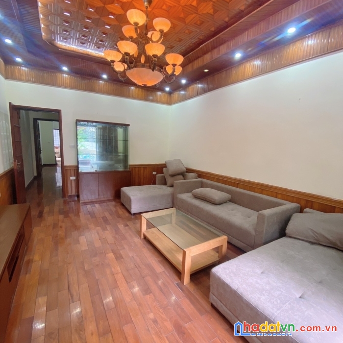Bán nhà phố xã đàn, phân lô quân đội, 2 thoáng, ô tô, ngõ thông