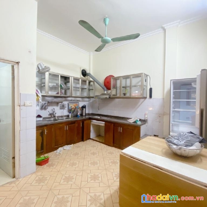 Tây hồ- thụy khuê – mặt ngõ -nhà đẹp ở ngay-5m mặt tiền- 4 tầng 4pn- 3.2 tỷ 