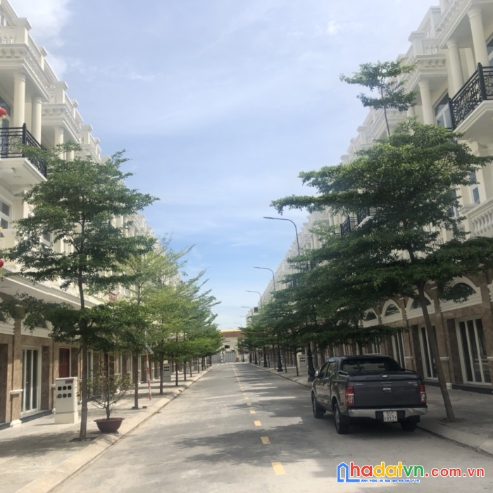 Tìm chủ sở hữu cho lô đất khu nhà ở thương mại icon central, vị trí đắc địa
