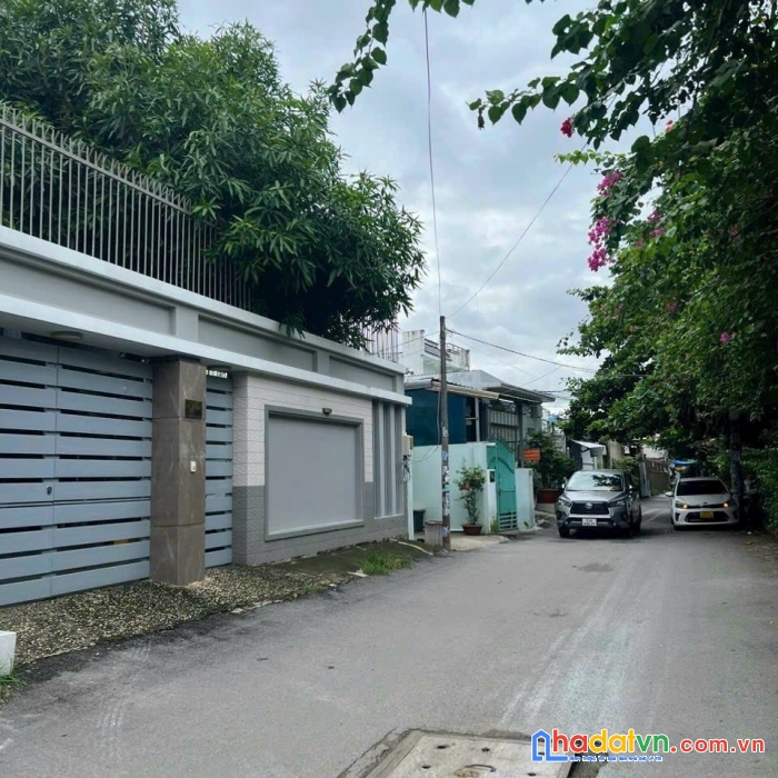 Bán nhà 1041/62 trần xuân soạn phường tân hưng quận 7, dt 11x42