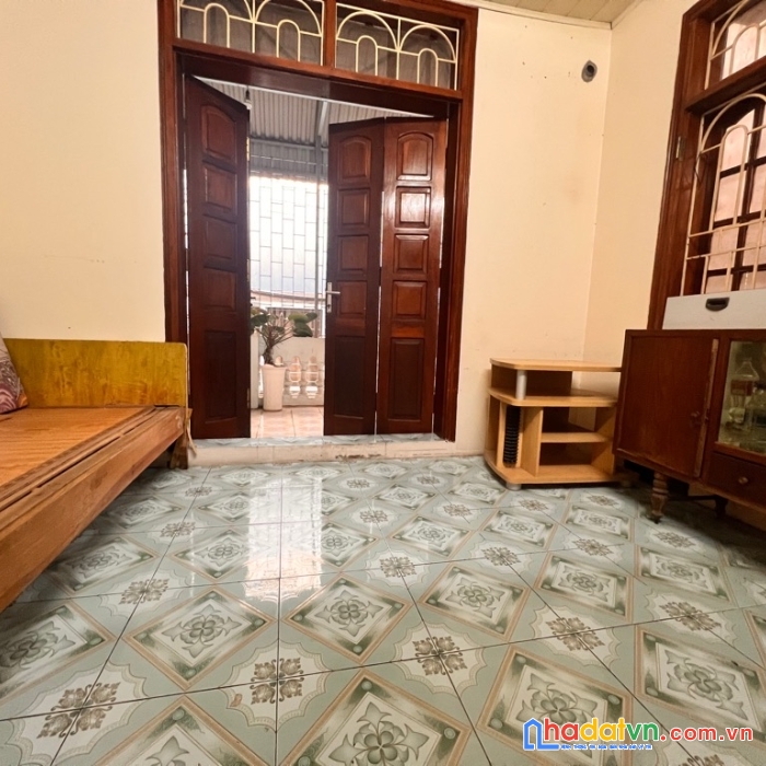 Tây hồ - xuân la – ngõ 38- nhà đẹp 50m – 2 mặt thoáng