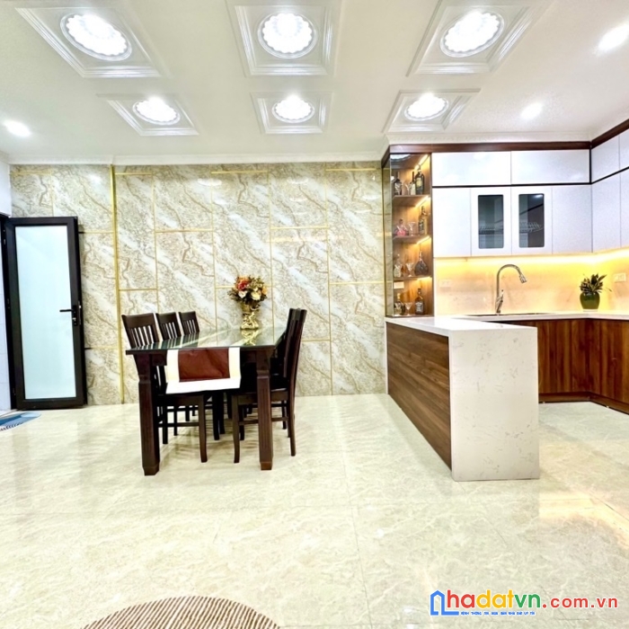 Bán nhà phố minh khai 55m2 * 5t mới. ngõ to, thông, gần phố, gần times city 7.33 tỷ