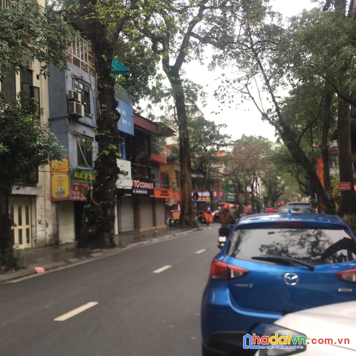 Vip- quán thánh- 10m ra mặt phố- ô tô đỗ cổng- 4 tầng sổ đỏ vuông đẹp- 3.68 tỷ 