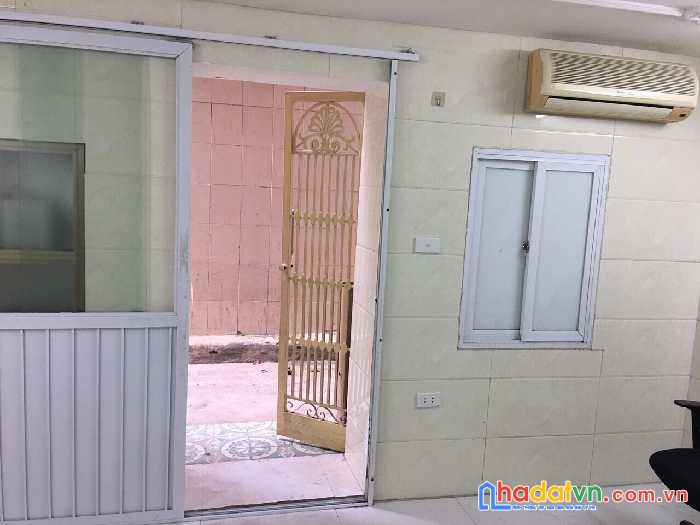 Hiếm – phố đội cấn-gần lăng bác- nhà lô góc 2 mặt thoáng- sổ đỏ vuông-