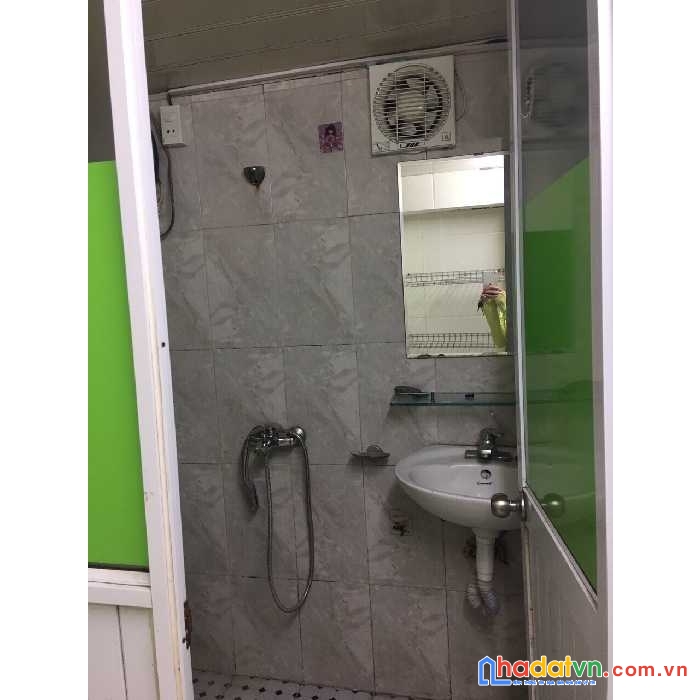 Hiếm – phố đội cấn-gần lăng bác- nhà lô góc 2 mặt thoáng- sổ đỏ vuông-