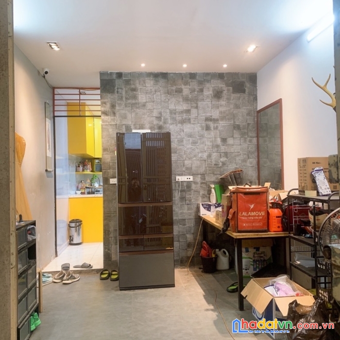 Hoàng hoa thám- mặt ngõ thông- nhà đẹp 4 tầng – 3 pn rộng- full nội thất xịn – 4.85 tỷ 