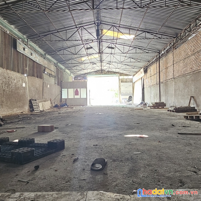 Bán kho-xưởng 300m2 full thổ cư, đường xe container tại p. hiệp bình phước, thủ đức