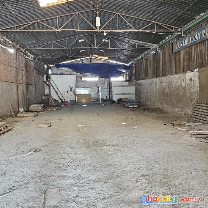 Bán kho-xưởng 300m2 full thổ cư, đường xe container tại p. hiệp bình phước, thủ đức