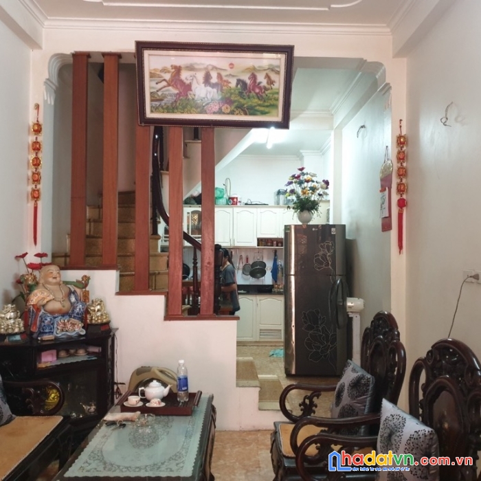 Hiếm – xuân diệu – hồ tây- 5 tầng mới-1 nhà ra mặt phố- lô góc thoáng sáng- 5.5 tỷ 