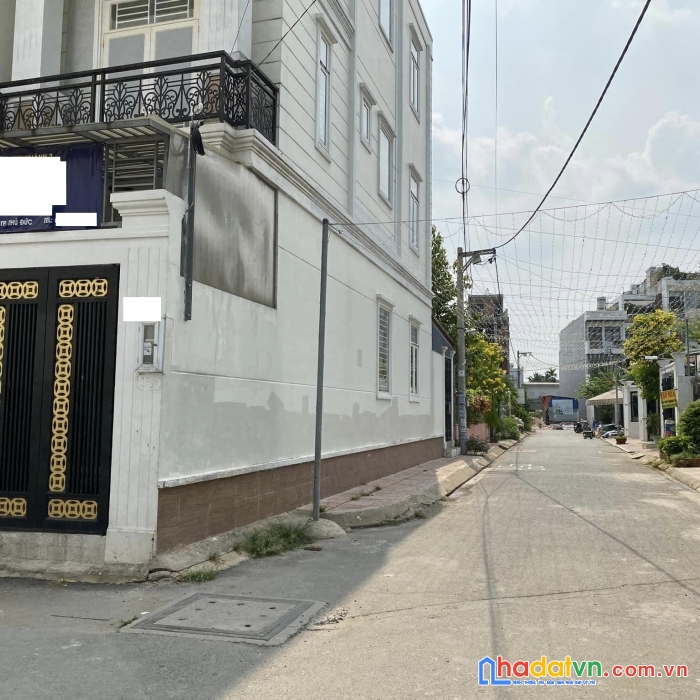 Gấp, chủ giảm 500 triệu- còn 5.x tỷ - 68m2 - 4 tấm 
lô góc- khu phân lô