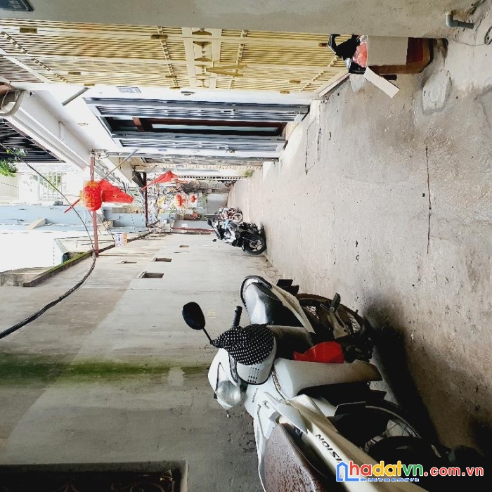 Tây hồ- 5 tầng mới – 6 ngủ rộng thoáng- gần phố- ô tô- ngõ nông –full nội thất- 5.5 tỷ 