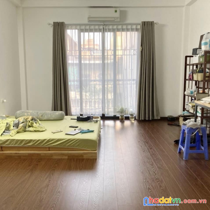 Bán nhà phố trương định, hai bà trưng 39m, 5 tầng. giá: 6.2 tỷ