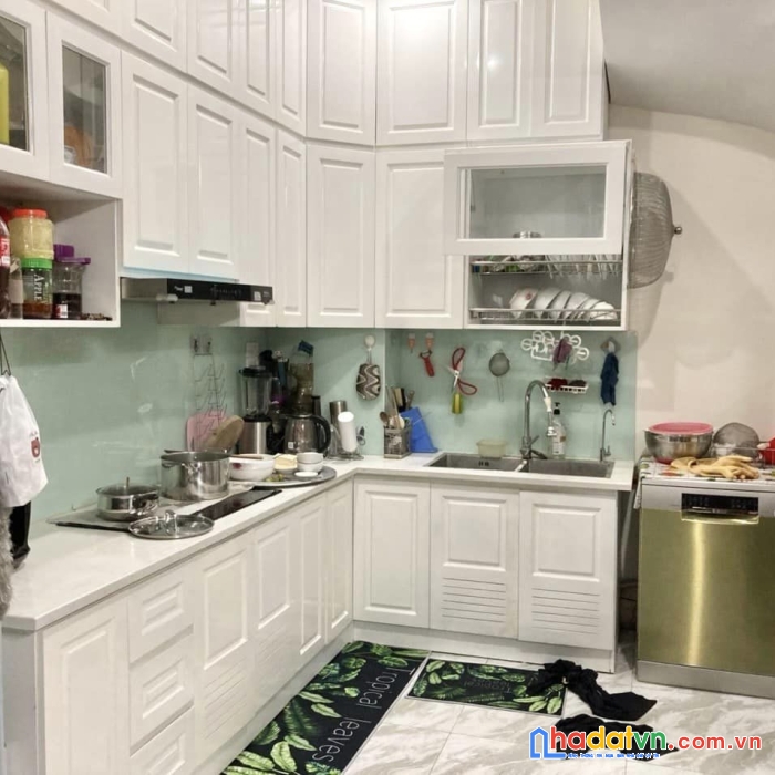 Bán nhà phố trương định, hai bà trưng 39m, 5 tầng. giá: 6.2 tỷ