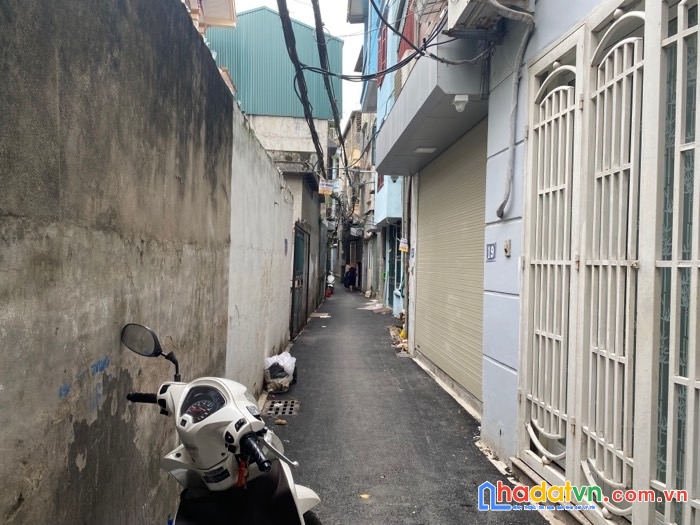 Tây hồ- âu cơ-tứ liên- 47m vuông vắn- 3 tầng- mặt tiền 4.6m-ngõ thông- 4.3 tỷ