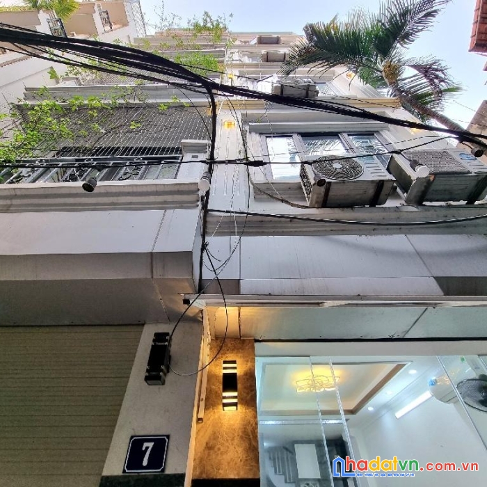 Tây hồ- phố vip quảng an- hồ quảng bá- 6 tầng mới tinh- siêu đẹp- ngõ thông- 5.5 tỷ 