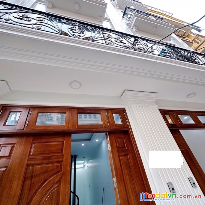 Hiếm- phố tứ liên – ngõ 28- 5 tầng xây mới tinh- 6pn-2 mặt thoáng- sổ vuông đẹp- 5.75 tỷ 