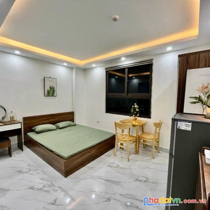 Tòa nhà chdv, ccmn tại phố trần khát chân 14 phòng khép kín, doanh thu 800tr/năm