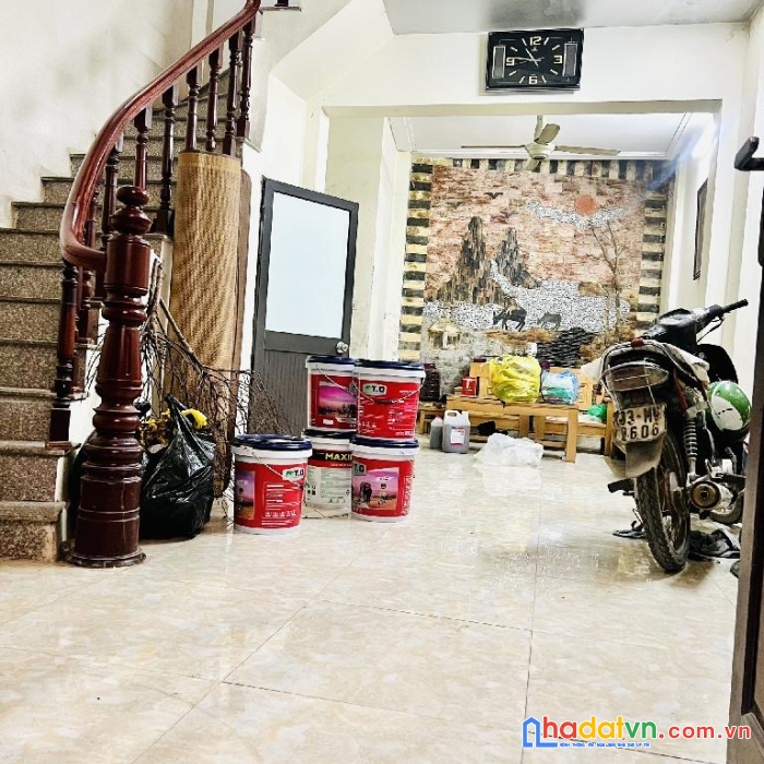 Tây hồ-khu vực cao cấp-ngõ 603 lạc long quân-gần mặt phố-cạnh hồ tây-5 tầng mới