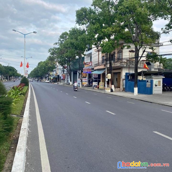 Bán 145m măt tiền 23/10 giá rẽ nhất khu vực chỉ 32tr diên an diên khanh 