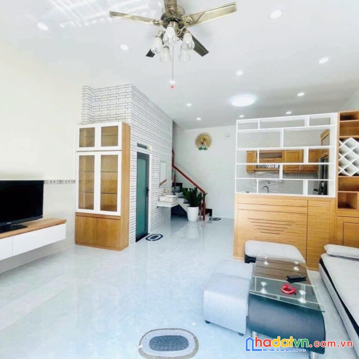 Nhà mới -full nội thất 36m2-4tang-hxh nguyễn duy cung gò vấp - liền kề emart 
