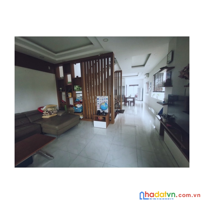 Nhà 7x19m góc 2mt nguyễn văn linh phường tân phong q7