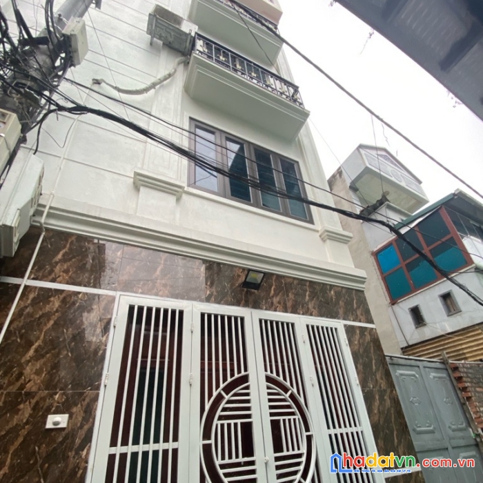 Hot-tây hồ-ô tô đỗ cổng-ngõ ô tô tránh thông ciputra- nhà mới full nội thất- 4.25 tỷ 