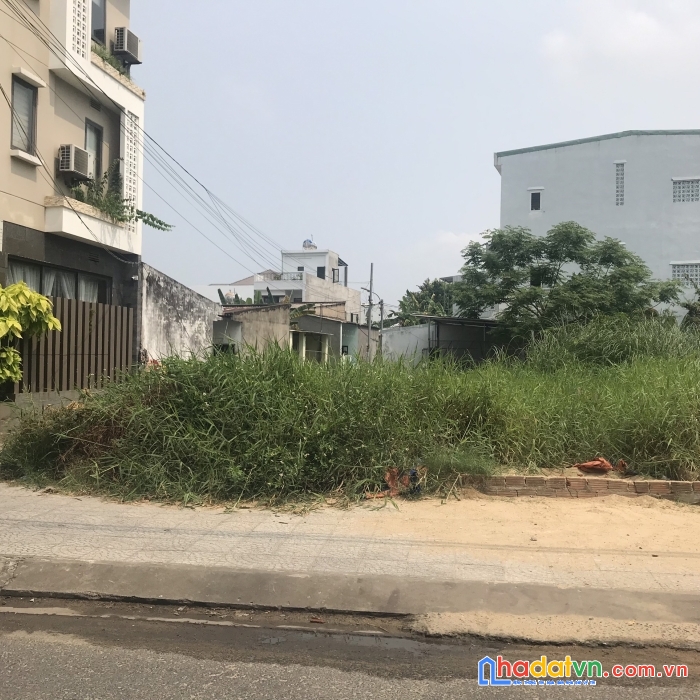 Bán gấp! lô đất 3 mặt tiền đường lê thước sơn trà đà nẵng-113m2-giá 9.7 tỷ thương lượng.