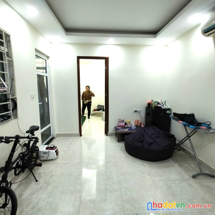 Tây hồ- võ chí công- chung cư mini 50m- thang máy- gần mặt phố -1.1 tỷ