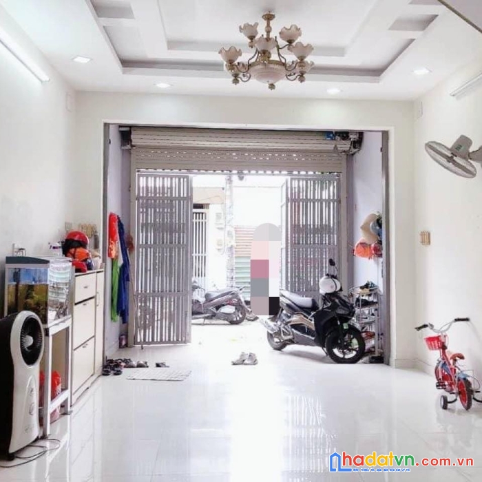 Bán nhà hxh tránh 61m2-3tang ngay chợ trần văn ơn tân phú 
