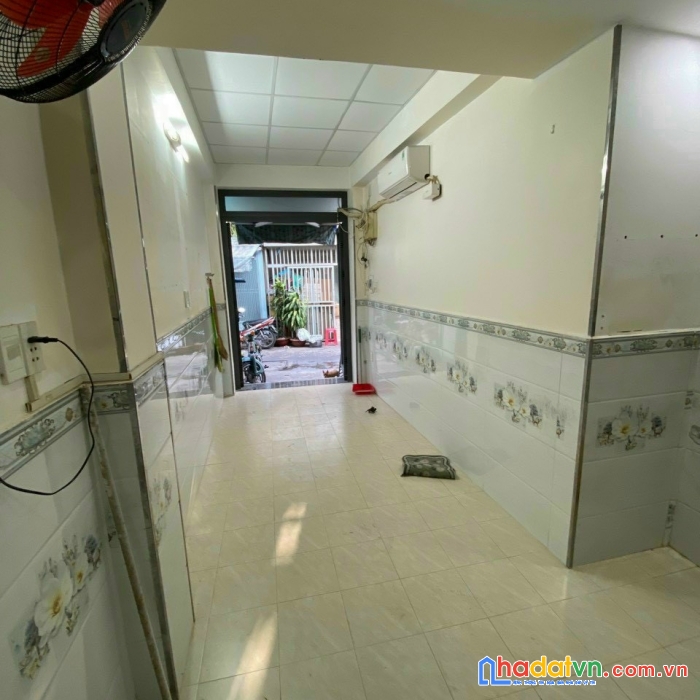 Nhà hẻm 6m phan văn khỏe p5 q6 dt 20m2 3 lầu 2pn 3wc